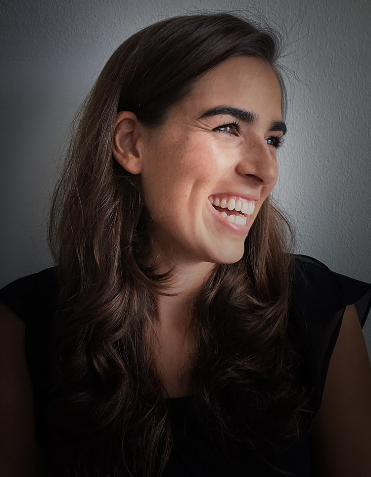 Laura Escobar